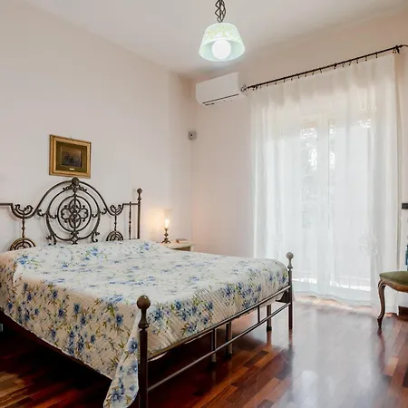 Guesthost - Elegant & Comfy Trecastagni