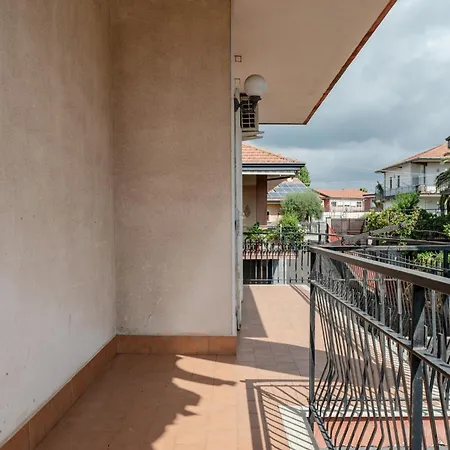 Apartmán Guesthost - Elegant & Comfy *